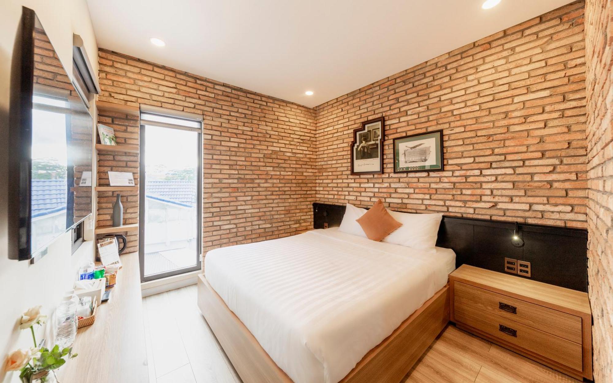 Hotel The Brick Đà Lạt
