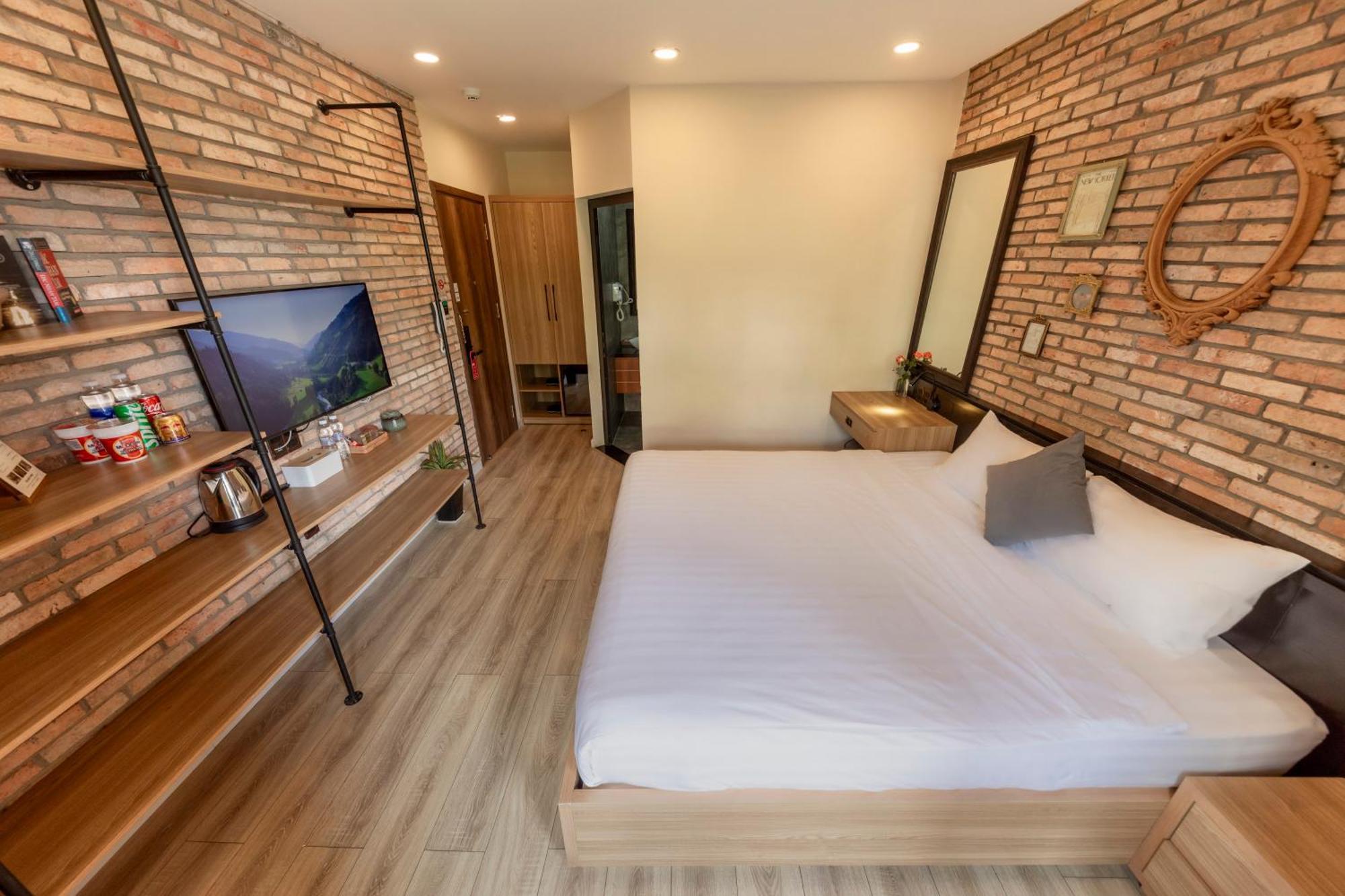 Hotel The Brick Đà Lạt
