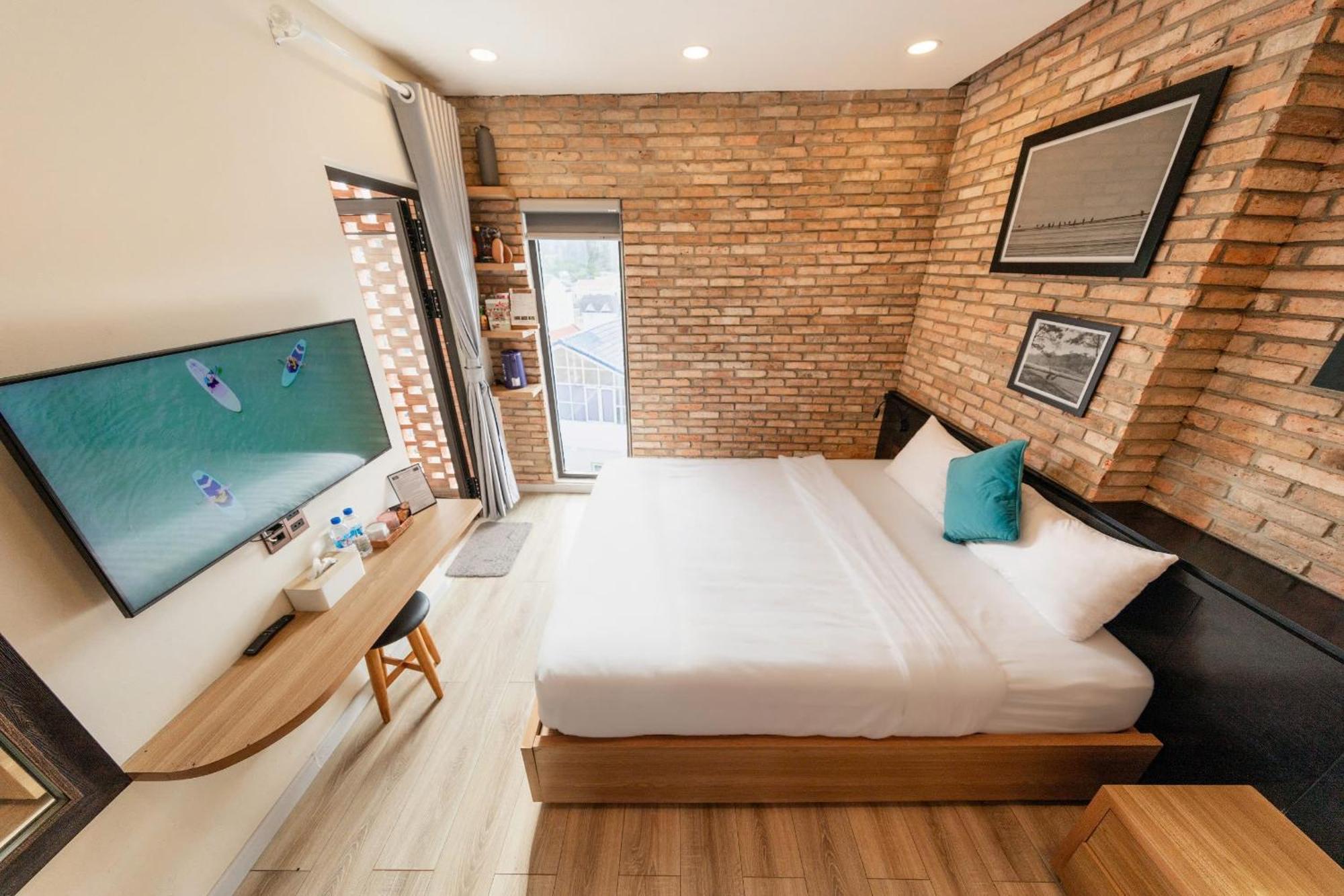 Hotel The Brick Đà Lạt